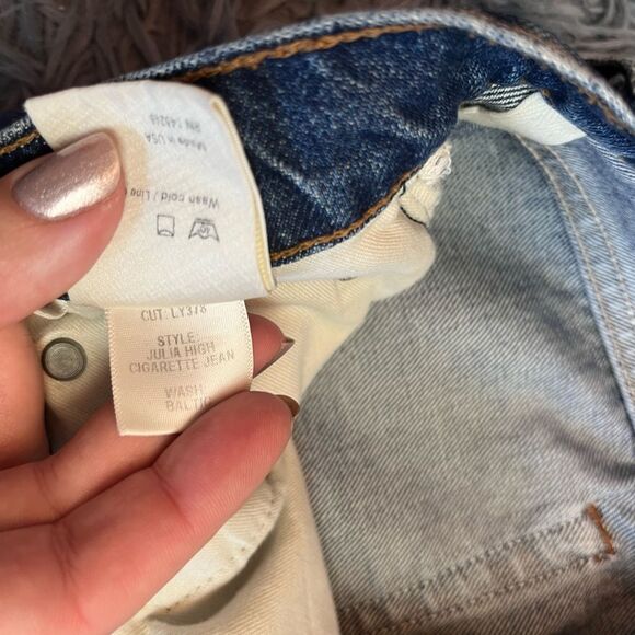 Reformation Julia High Cigarette Jean Baltic Wash Raw Hem Size 29 - Picture 5 of 8